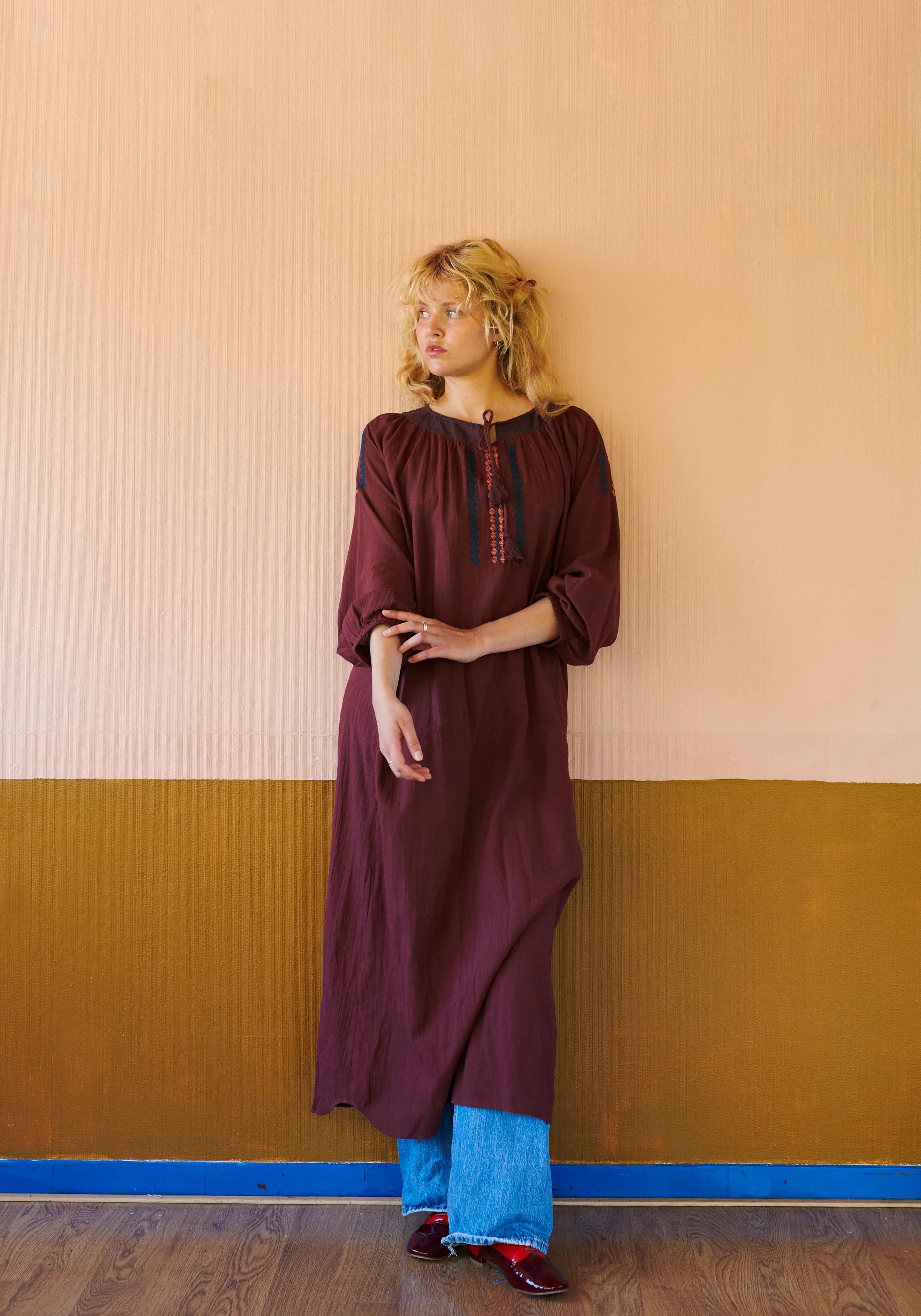 ROMANIA LONG DRESS - BURGUNDY - Image 2